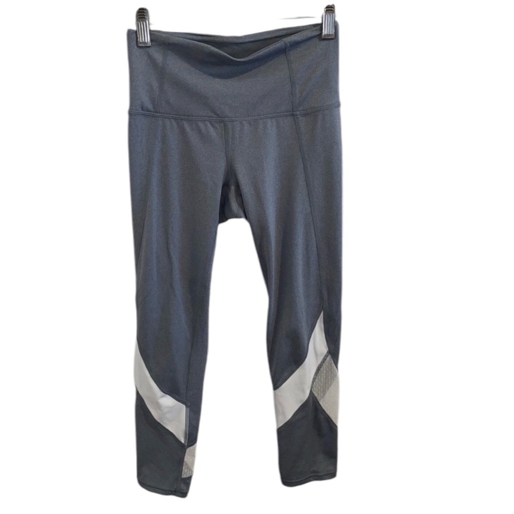 ATHLETA GREY CAPRI YOGA LEGGINGS WITH MESH DETAIL